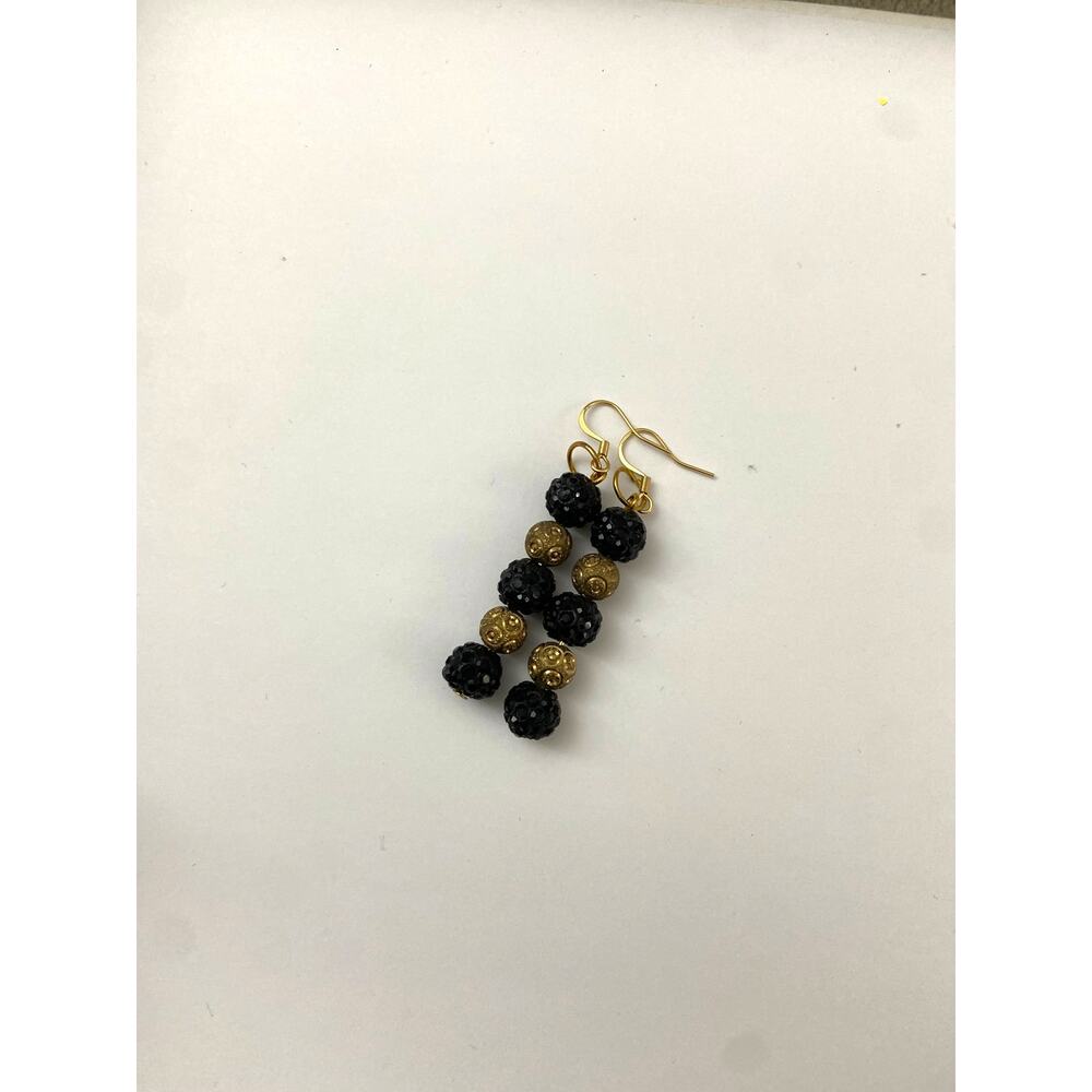 black and gold bead earrings